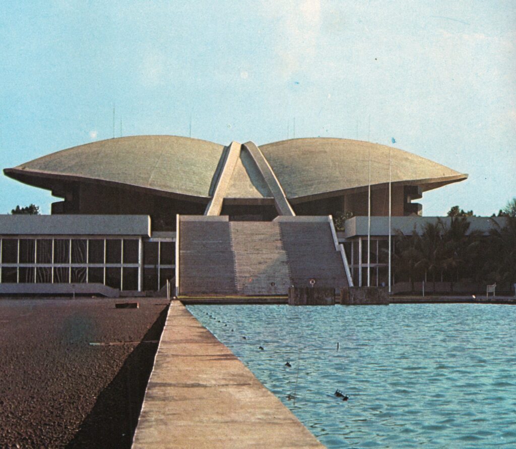 Gedung MPR/DPR/DPD-RI, 1977