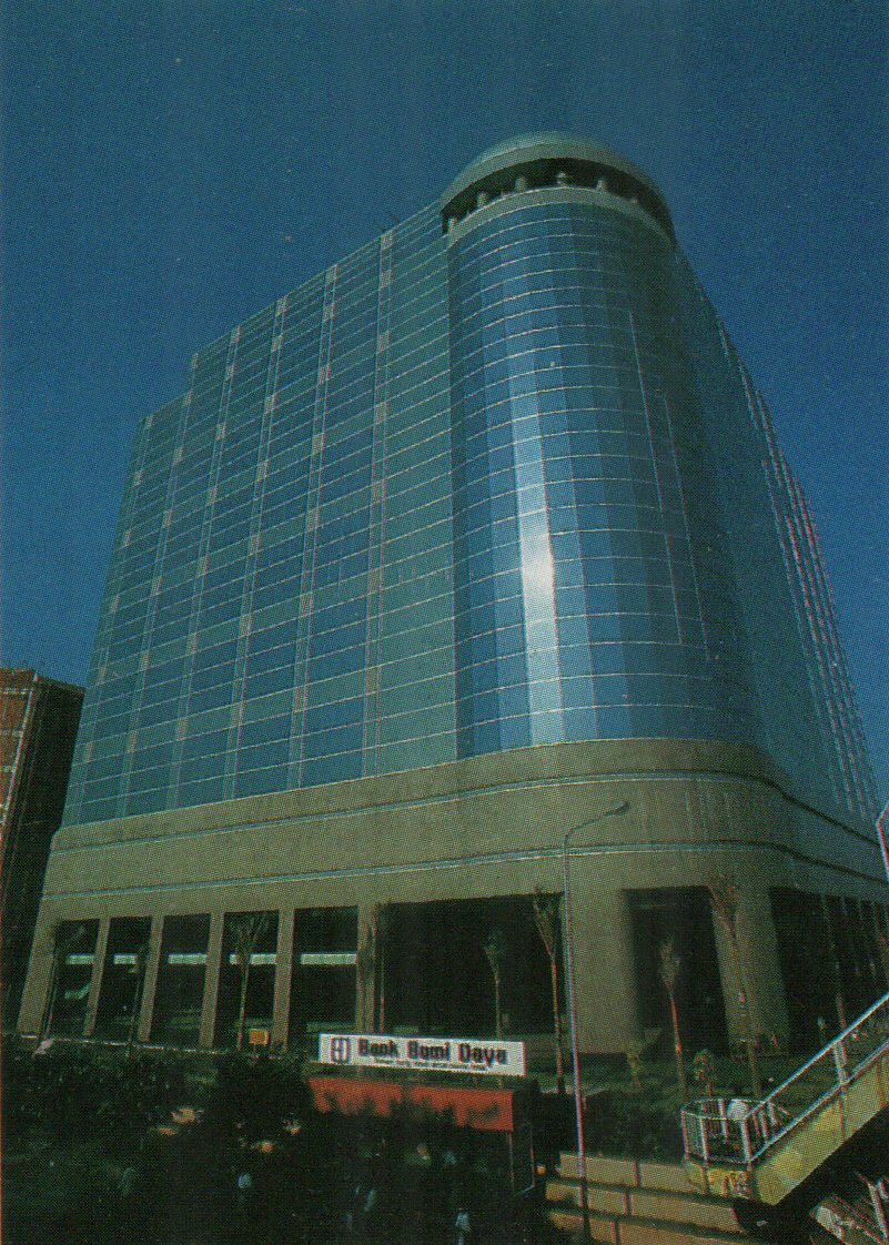Gedung Ditjen Imigrasi d/h Mulia Centre Jakarta 1992