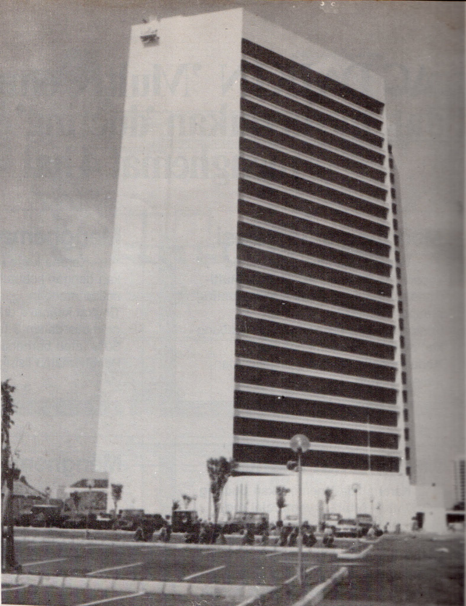 Gedung BRI I saat selesai dibangun, 1985. Jakarta tempo dulu