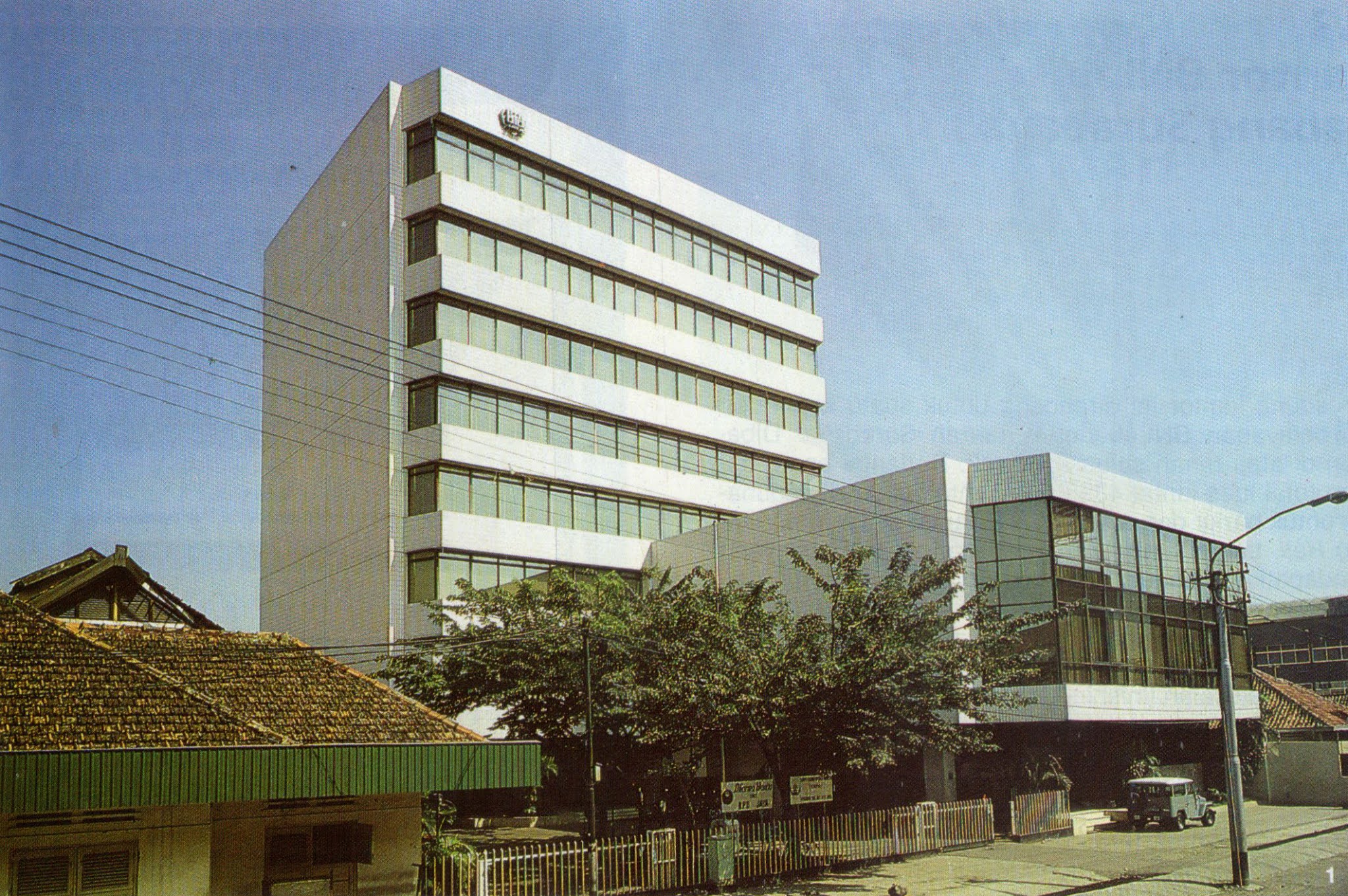 Gedung Kantor Pusat Bank DKI