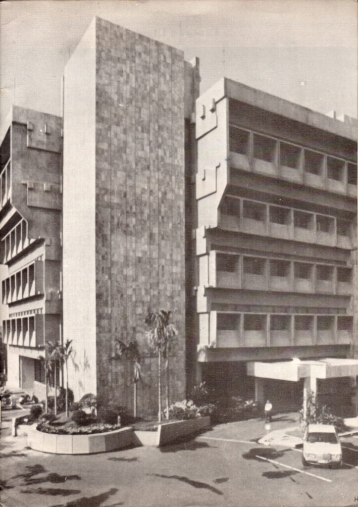 Kantor Pusat Hutama Karya dari 1977-2016