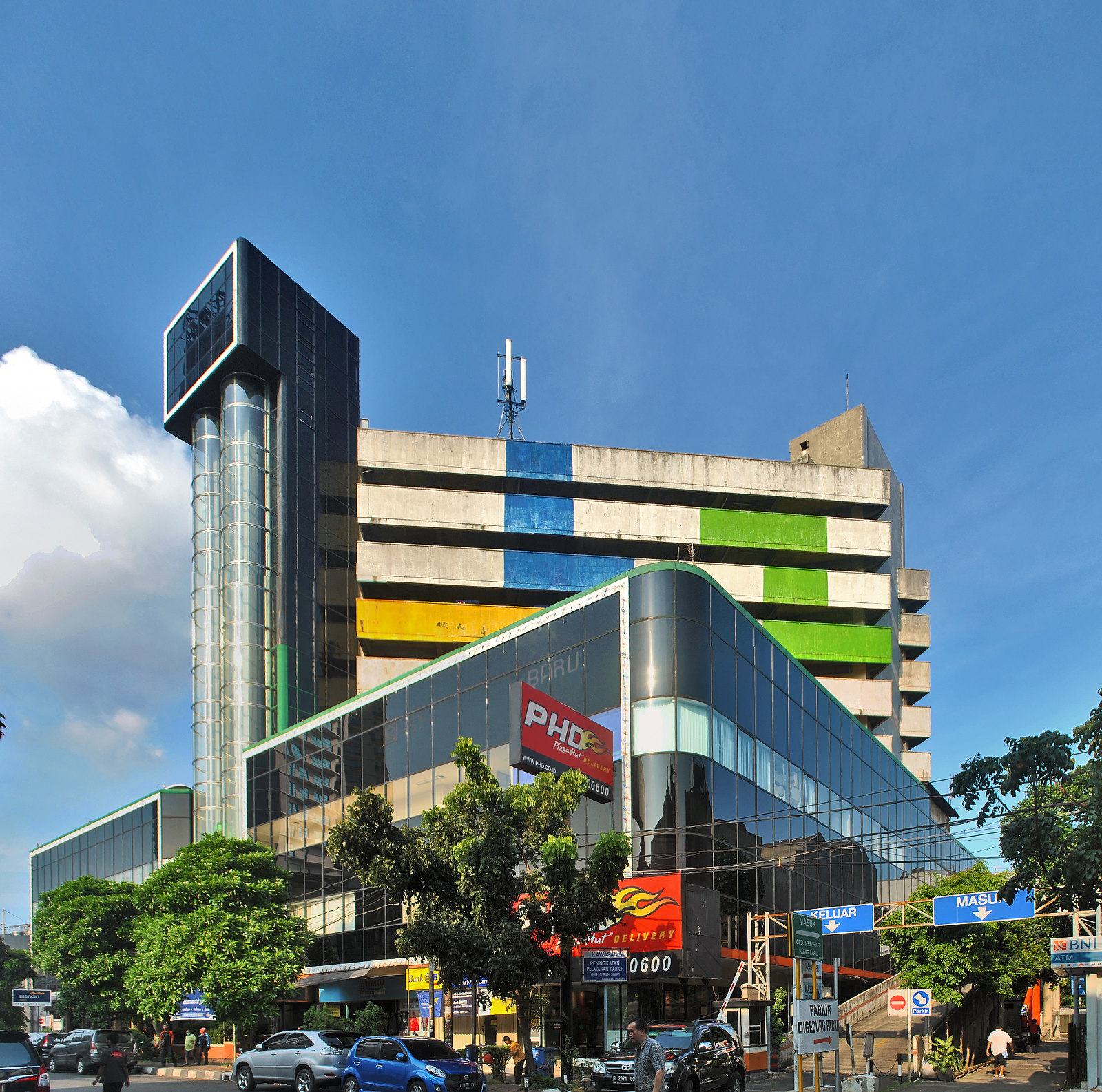 Istana Pasar Baru