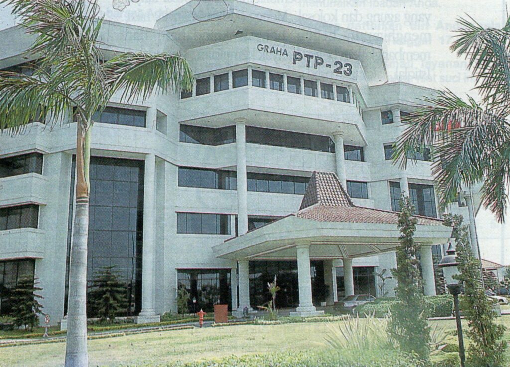 Graha PTP-23, sekarang Galeri Indosat Surabaya tempo dulu, 1991