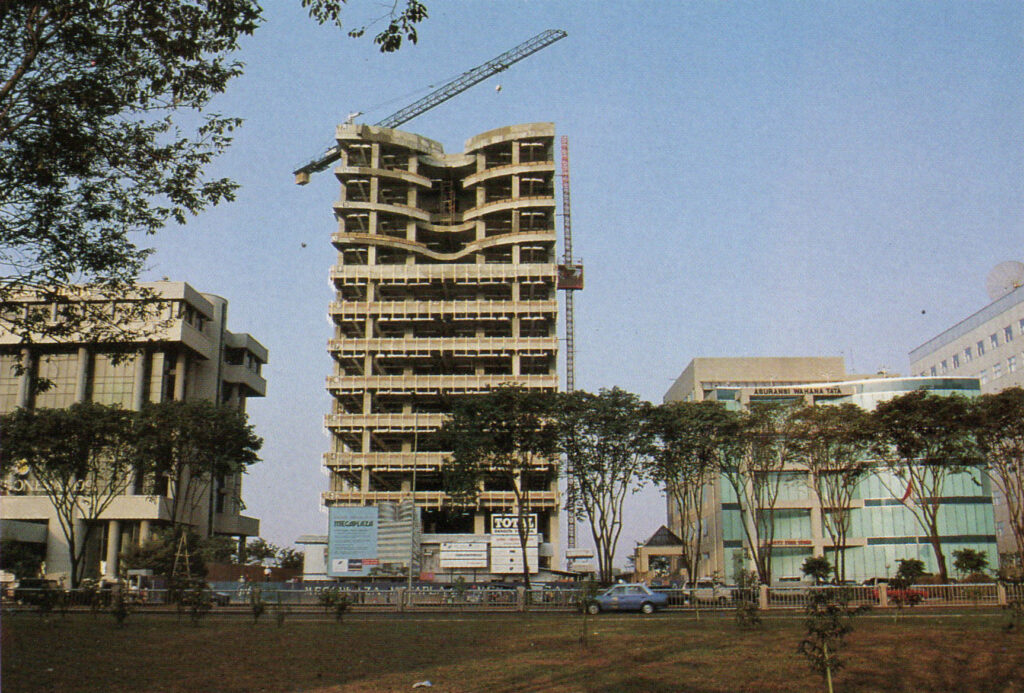 Mega Plaza dalam pembangunan, 1991, Jakarta tempo dulu 1990an