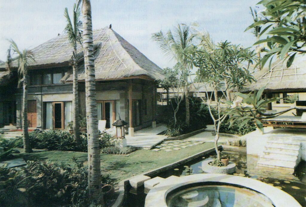 Bungalow Hotel Bali Imperial/Royal Beach Seminyak Bali, 1992