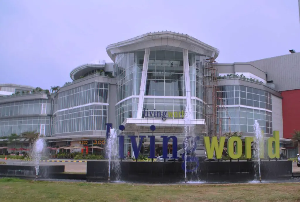 Living World Alam Sutera 2011